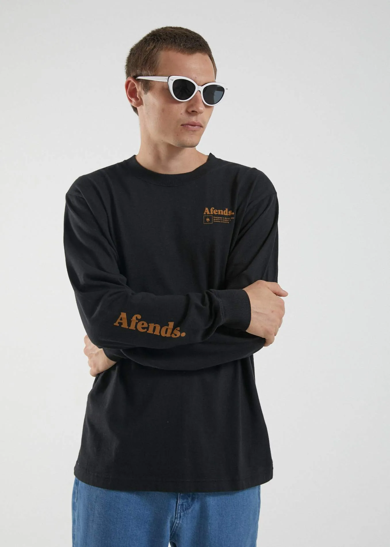 Afends Mens Atlas - Retro Fit Long Sleeve Tee - Black