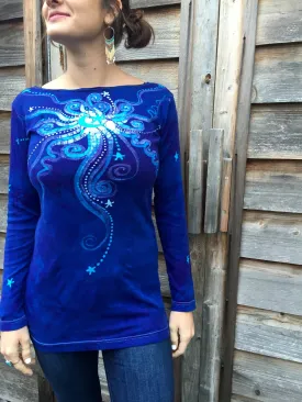 Brilliant Blue Center Star Long Sleeve Batik Top