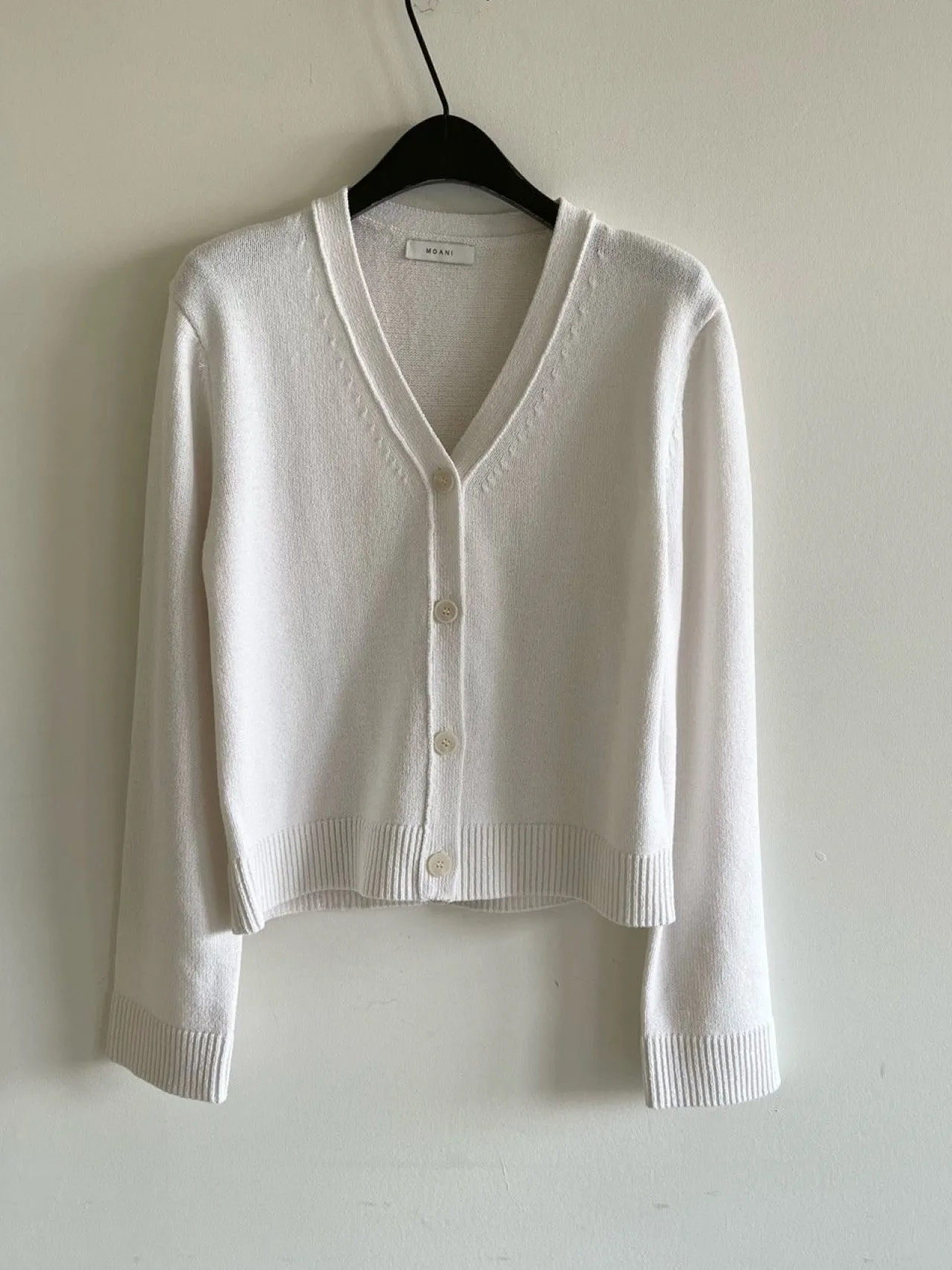 FOREST SUPIMA COTTON V NECK CARDIGAN